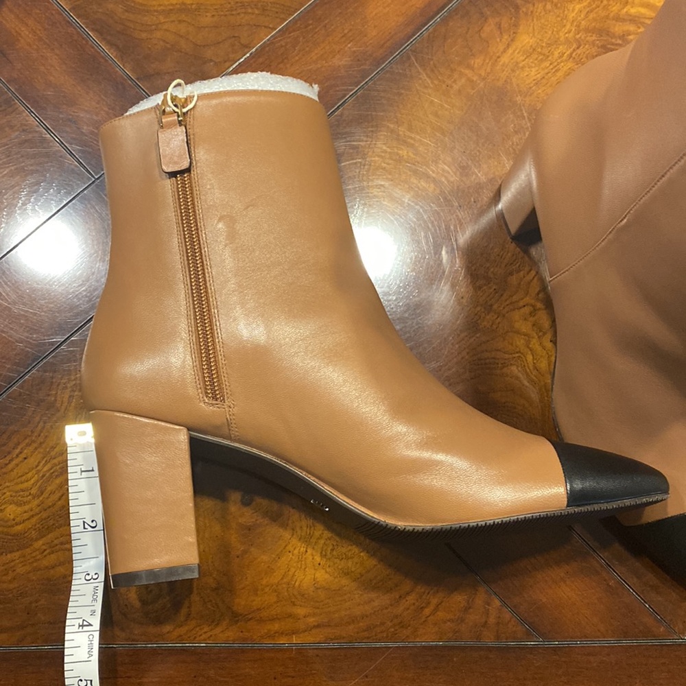 Brand New Stuart Weitzman Milla 60 Leather Bootie in Dark Tan - Picture 15 of 15